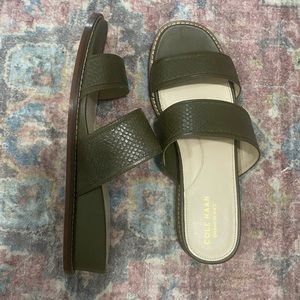 Cole Haan, Wesley Demi Wedge Sandal, size 8.5